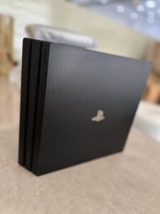 پلی استیشن 4 پرو (PS4 Pro) استوک 2 ترابایت
